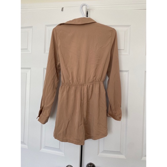 Missguided playsuit in size 6 - Picture 7 of 7